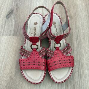 Remonte Soft Women's sz 9 Red Leather Sandals Slingback Wedge Slip on